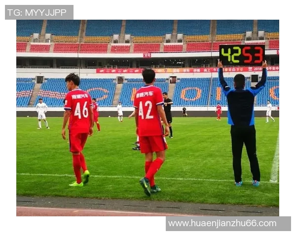 重庆斯威主场迎战广州恒大期待精彩对决双方球员全力以赴争夺胜利荣耀